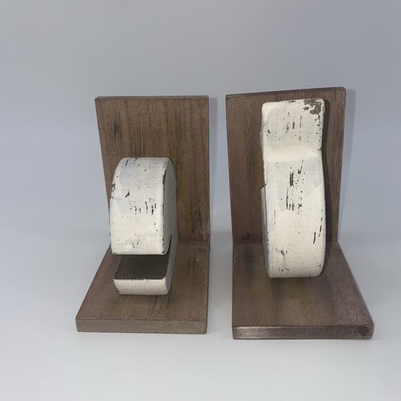 Farmhouse Rustic Painted Folk Art Wooden Whale Book Ends! Kids Room - Picture 2 of 5